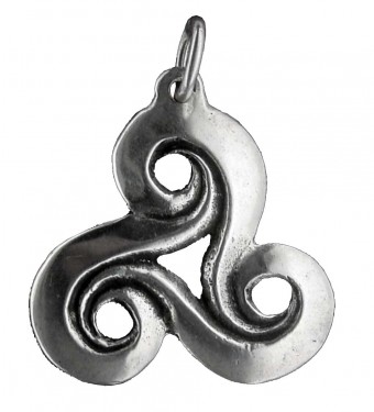 Pendentif Triskel Découpé